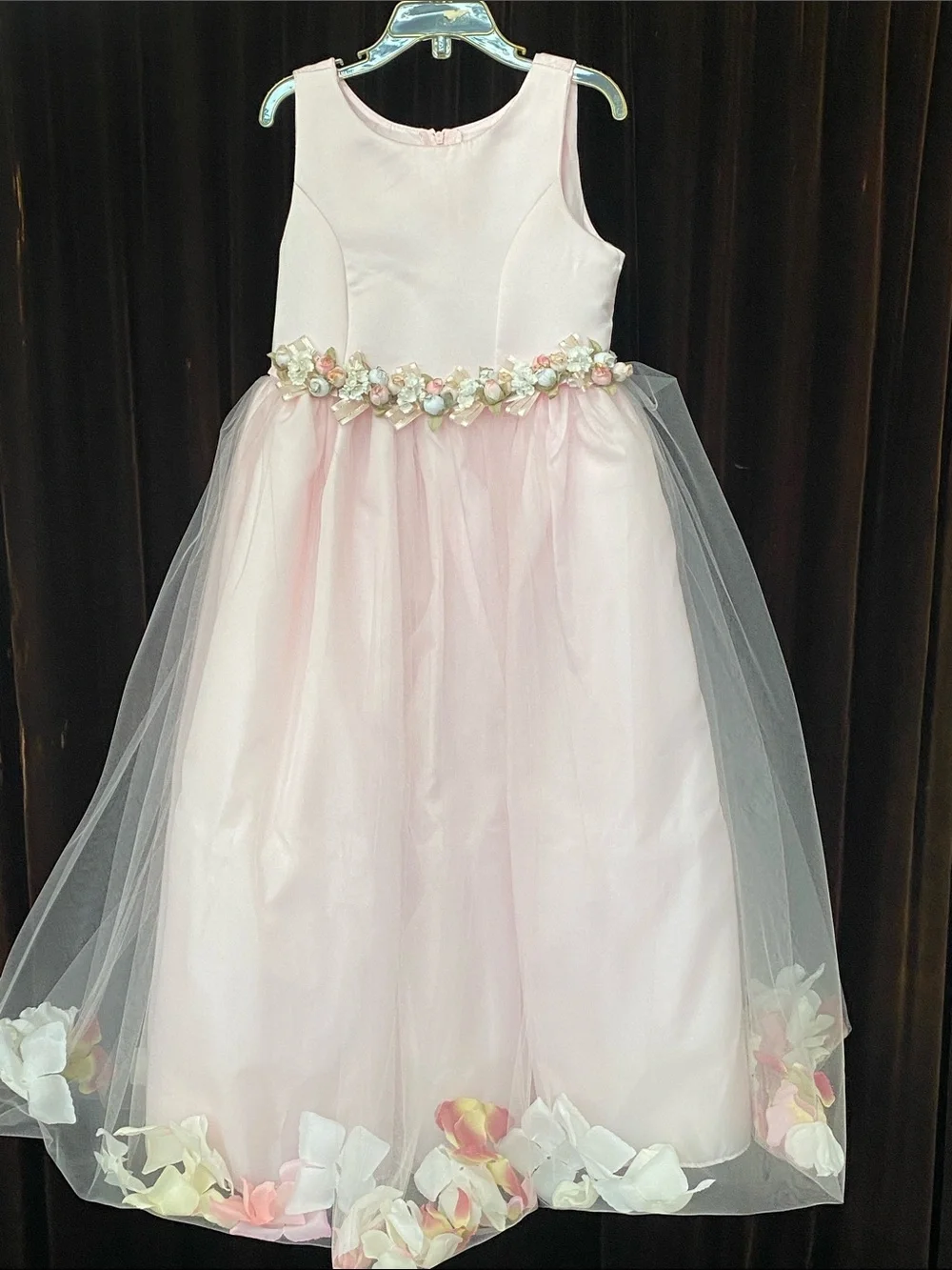 New Without Tag Girls' Light Pink Floral Waist Formal Dress